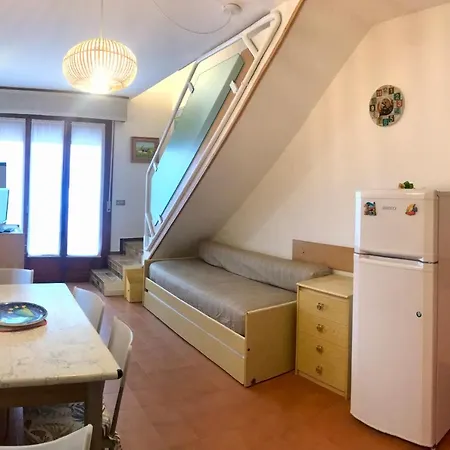 Апартаменти Landora *